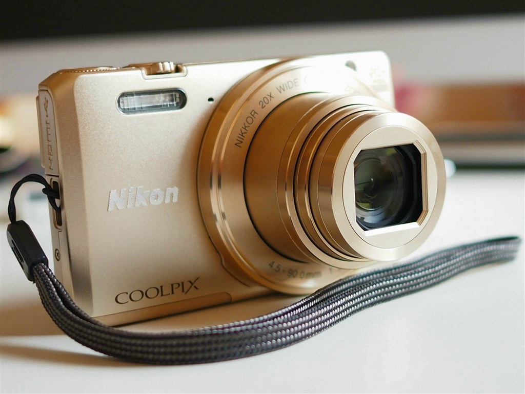 コンデジの歴史的最高傑作！』 ニコン COOLPIX S7000 [ゴールド] 両津