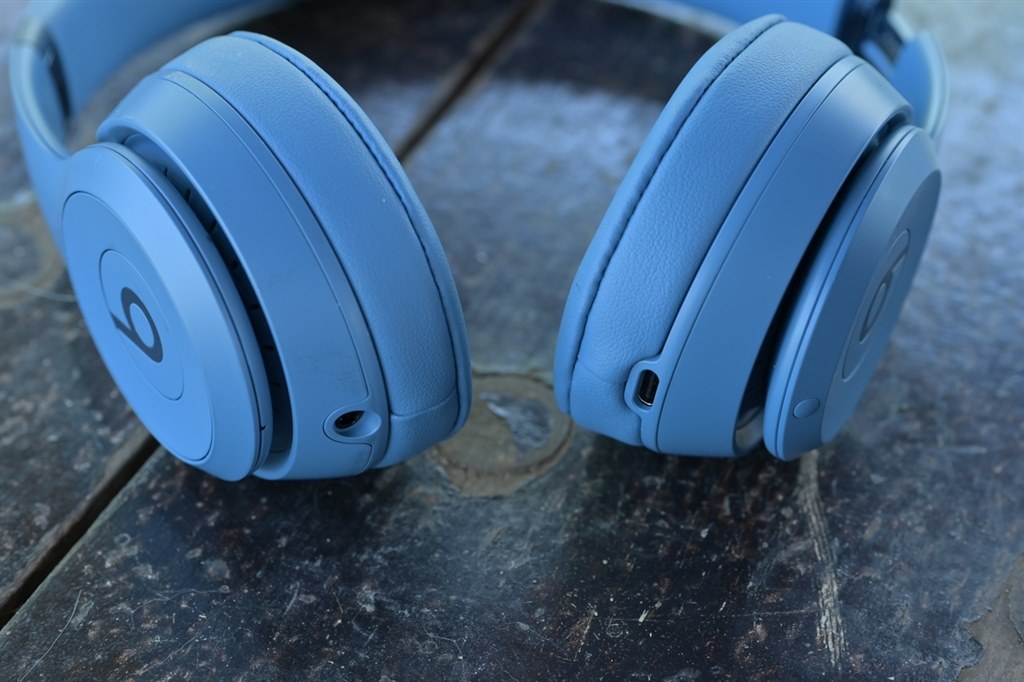 デザインよしで音質も○。ついつい持ち歩きたくなるヘッドホン