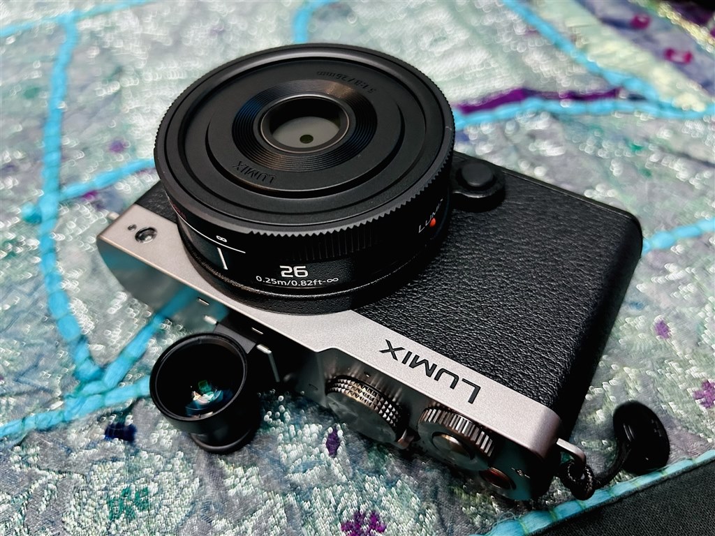 尖ってる？むしろ個性が欲しい』 パナソニック LUMIX S 26mm F8 S-R26