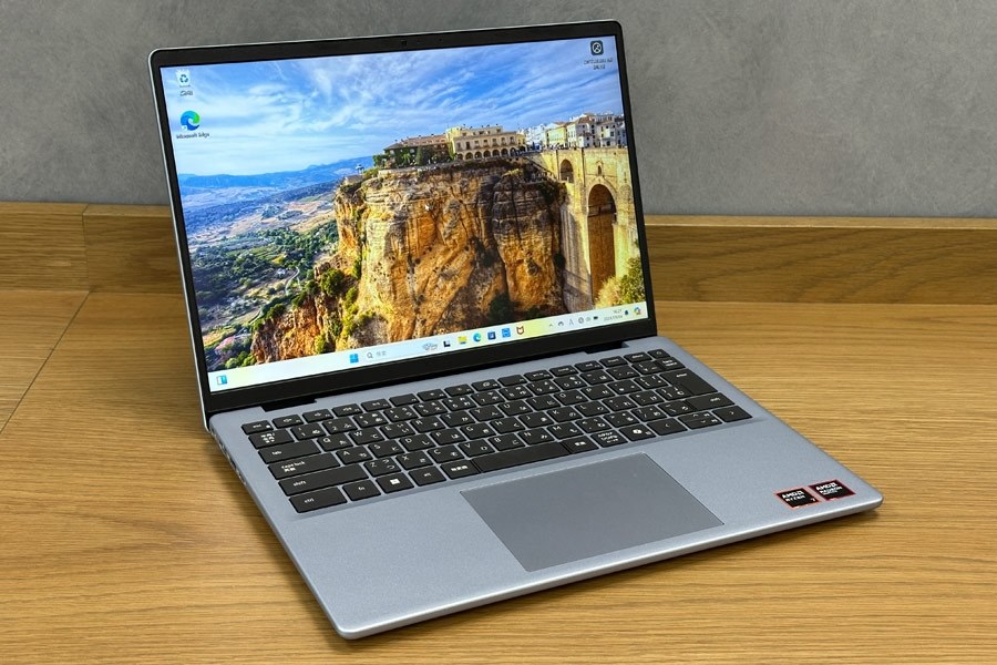 最新CPUを搭載しつつ、“安い”高コスパノートPC』 Dell Inspiron 14