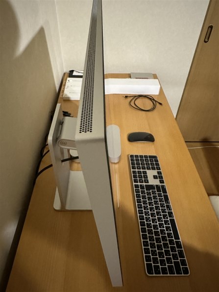 Apple Studio Display 標準ガラス 傾きと高さを調整できるスタンド