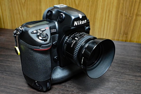ニコン AI AF Nikkor 35mm f/2D レビュー評価・評判 - 価格.com