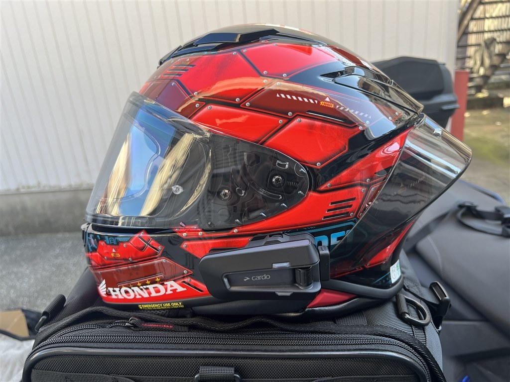 Z-8 FORTRESS Red XL』 ショウエイ Z-8 初老の豚さんのレビュー評価