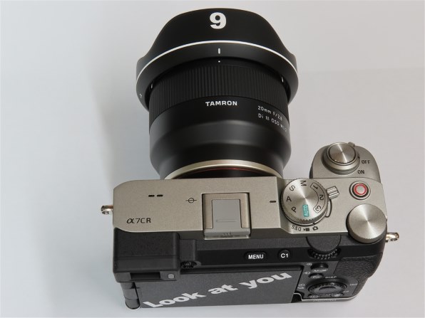 TAMRON 20mm F/2.8 Di III OSD M1：2 (Model F050) 価格比較 - 価格.com