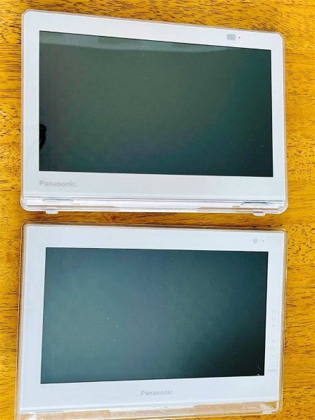 極美品】パナソニック プライベート ビエラポータブルテレビ UN-10E5