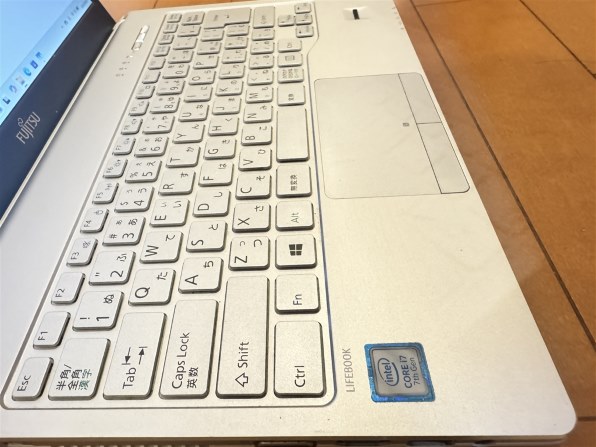 富士通 FMV LIFEBOOK SHシリーズ WS1/B1 FMVWB1S18T ハイスペック