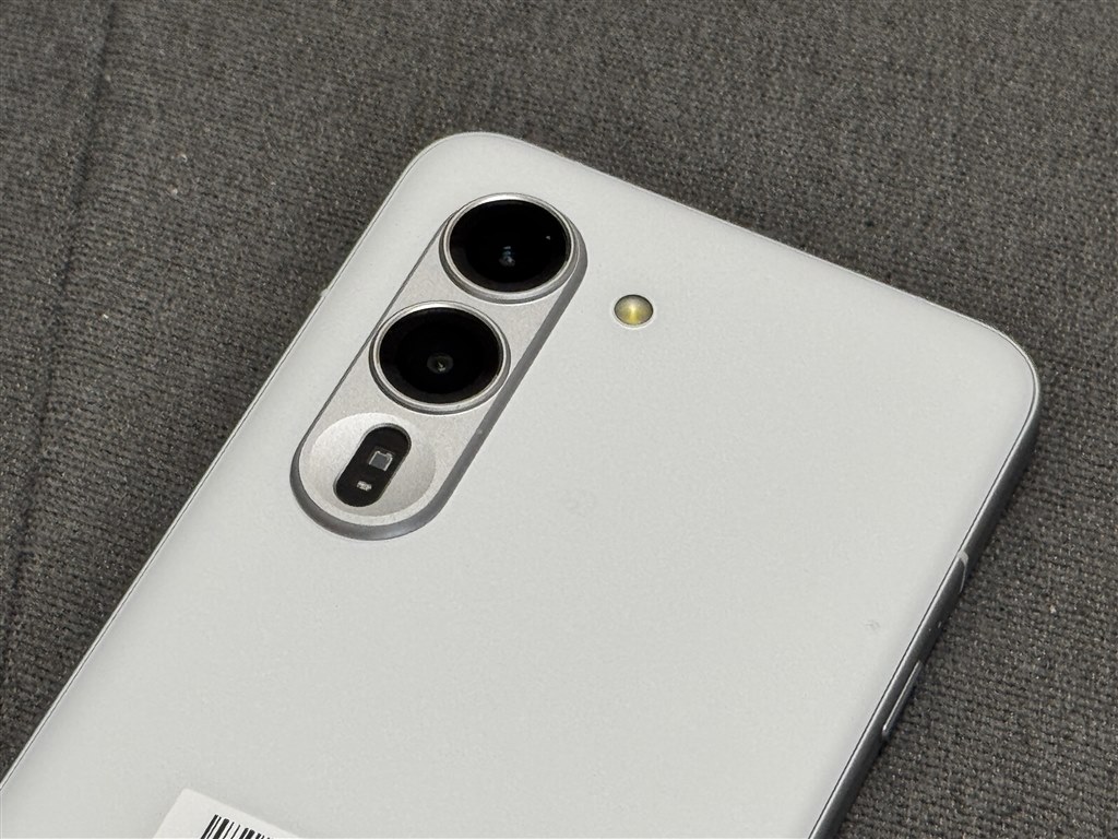 誠実に設計された満足度の高い端末。』 FCNT arrows Alpha M08 SIM