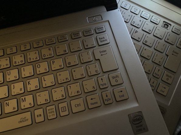 NEC LaVie Z LZ650/NSS PC-LZ650NSS [ムーンシルバー] 価格比較 - 価格.com