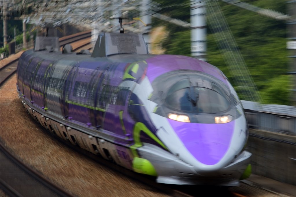 とりあえず」の一本は長く付き合える一本となるか？』 ニコン AF-S DX