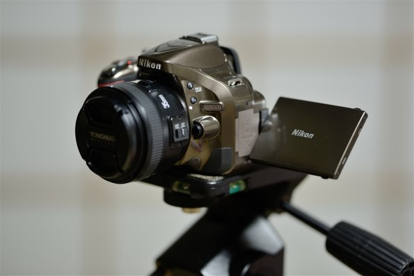 ニコン D5200 18-55 VR レンズキット [ブラック] レビュー評価・評判