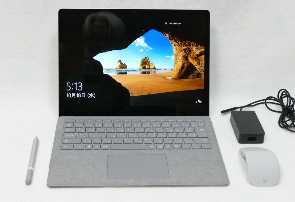 マイクロソフト Surface Laptop Core i5/メモリ8GB/256GB SSD搭載