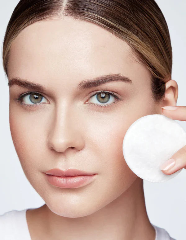 リバイタブロウ アドバンス ジャパン | まゆげ美容液 – RevitaLash Japan