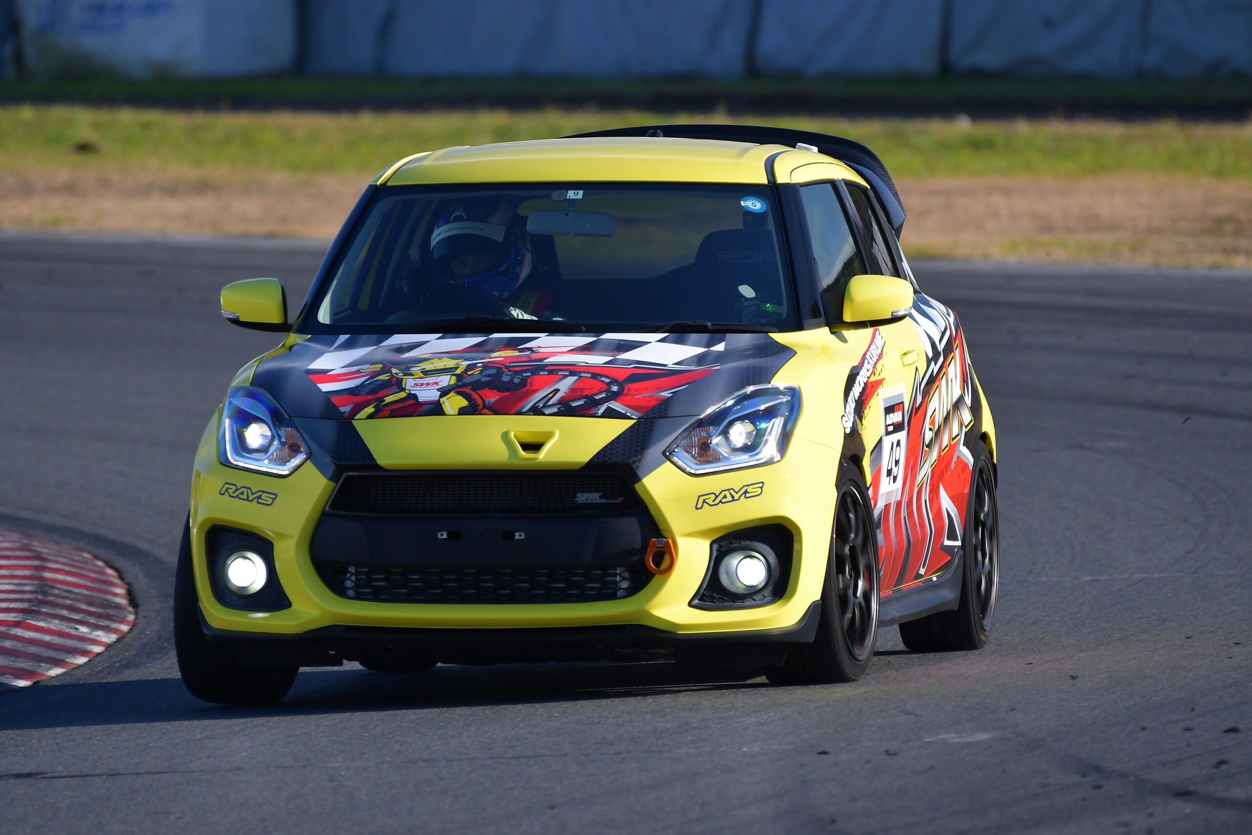 スズキワークス久留米 ZC33Sスイフトスポーツ「扱いやすさを大切ににし