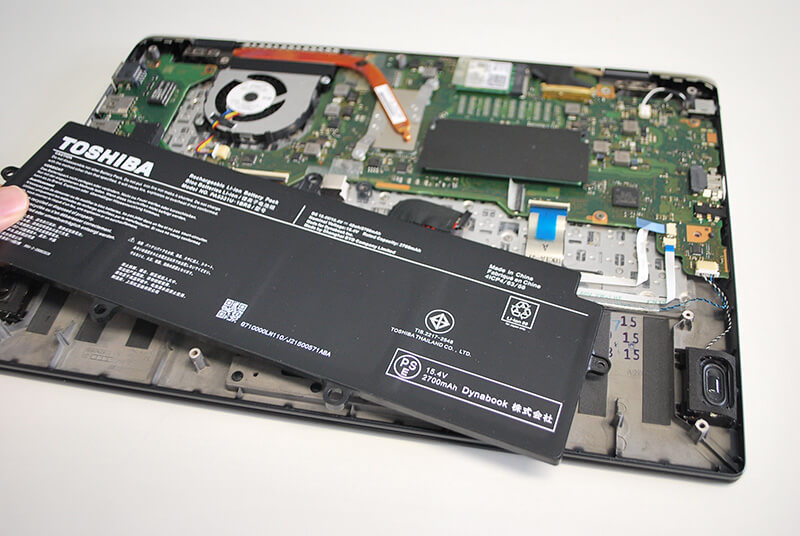 Dynabook G83 ジャンク 電源入らない SSDなし 充電ランプ点灯 Dynabook