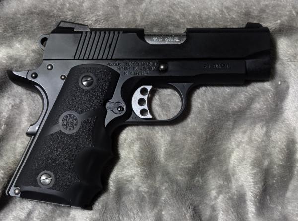 東京マルイ ガスガン V10 ウルトラコンパクト | ミリタリーショップ