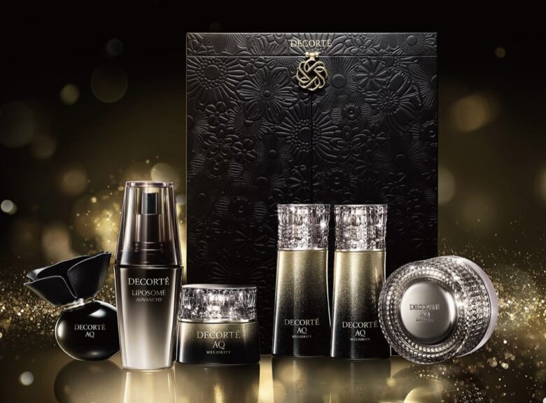 ｺｽﾒﾃﾞｺﾙﾃｸﾘｽﾏｽｺﾌﾚ2025抽選予約＆発売＆再販＆購入方法!歴代ｺﾌﾚまとめ