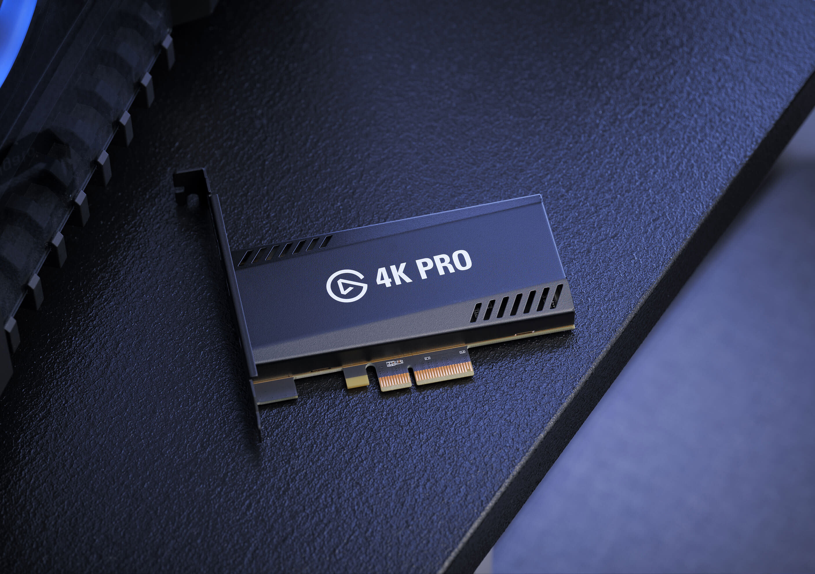 Game Capture 4K Pro | 4K PCIe Capture Card | Elgato