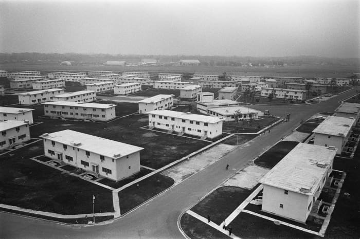 ジャニー喜多川氏も住人だった「ワシントンハイツ」の全貌 | FRIDAY