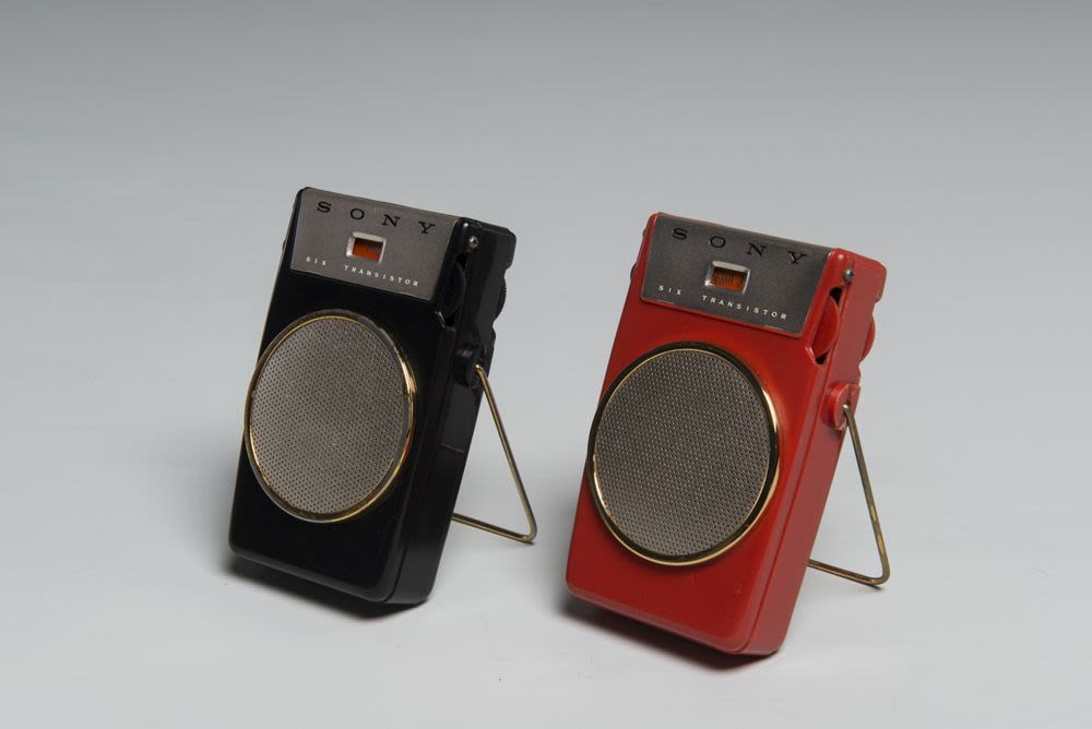 Sony transistor radio, model TR-610 (1958) - Yamamoto Kohzoh, Sony