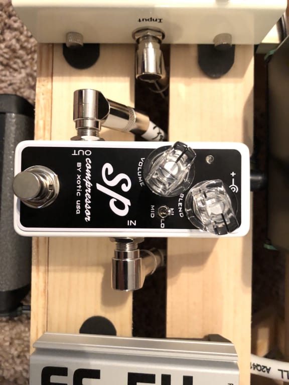 Xotic SP Compressor Guitar Effects Pedal | Guitar Center