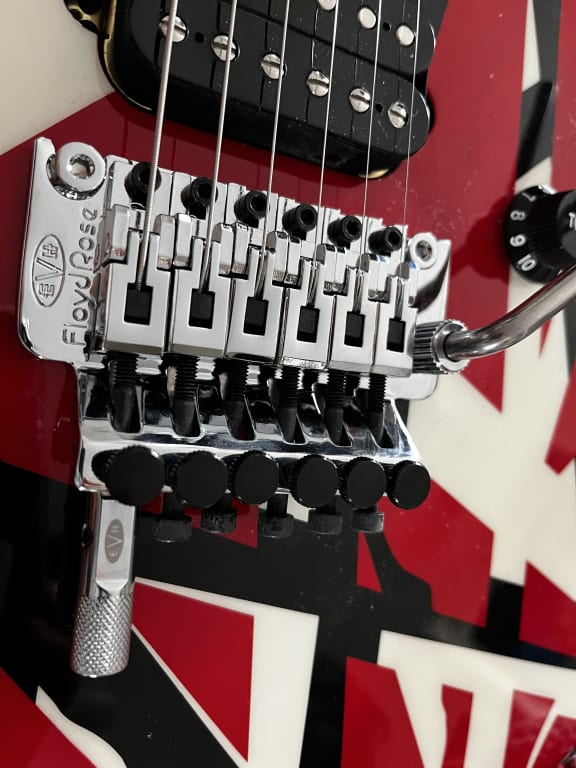 EVH Striped Series Electric Guitar Red with Black Stripes | Guitar