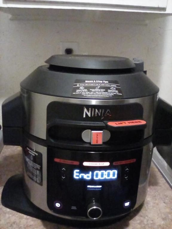 Ninja OL501 Foodi 14-in-1 6.5 Quart SmartLid Pressure Cooker Steam