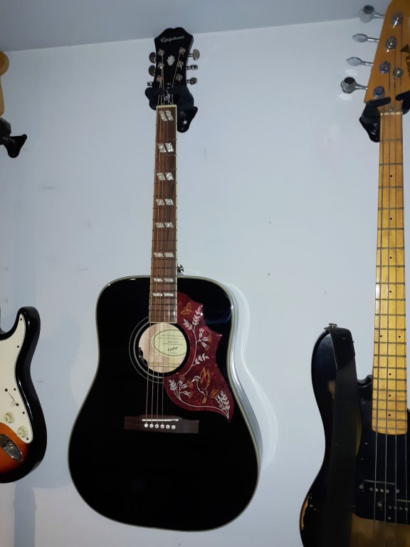 Epiphone Hummingbird Studio Limited-Edition Acoustic-Electric