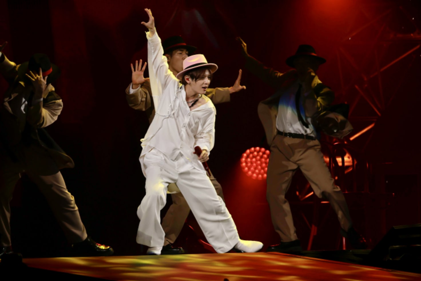 山田涼介 「Ryosuke Yamada LIVE TOUR 2025 RED」レポート！＜楽曲名