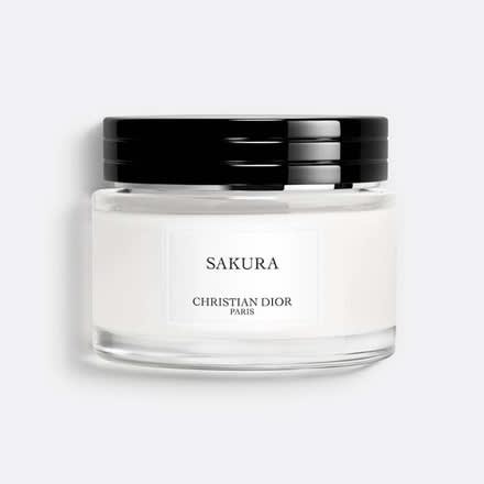 手軽に楽しめるボディクリームもチェック！ 【メゾン クリスチャン