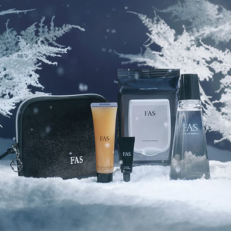 FAS・クリスマスコフレ2025】人気商品から新作も含む、ミニサイズや