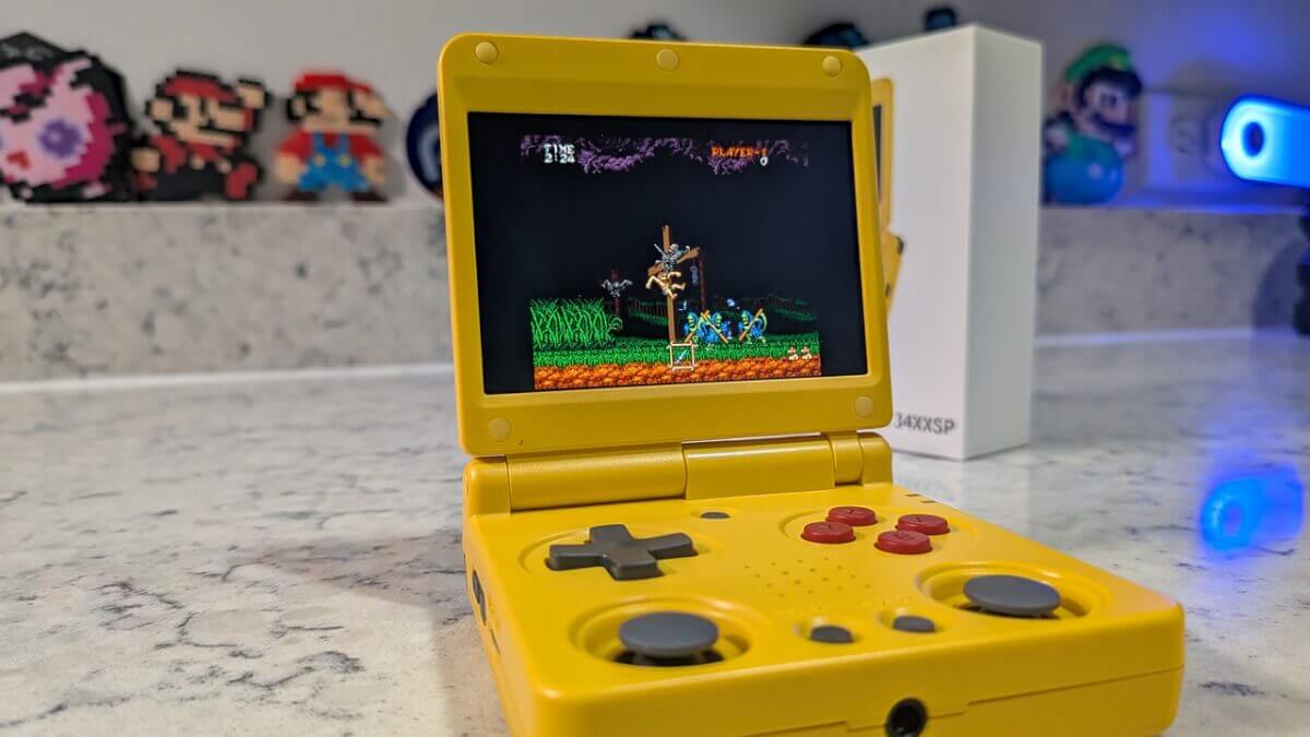 Anbernic RG34XXSP Review: Is This The Clam You Want? - Retro Handhelds