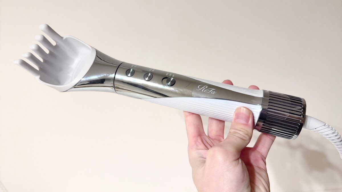 一台三役！リファのリセッターを美容師が口コミ評価！くるくる