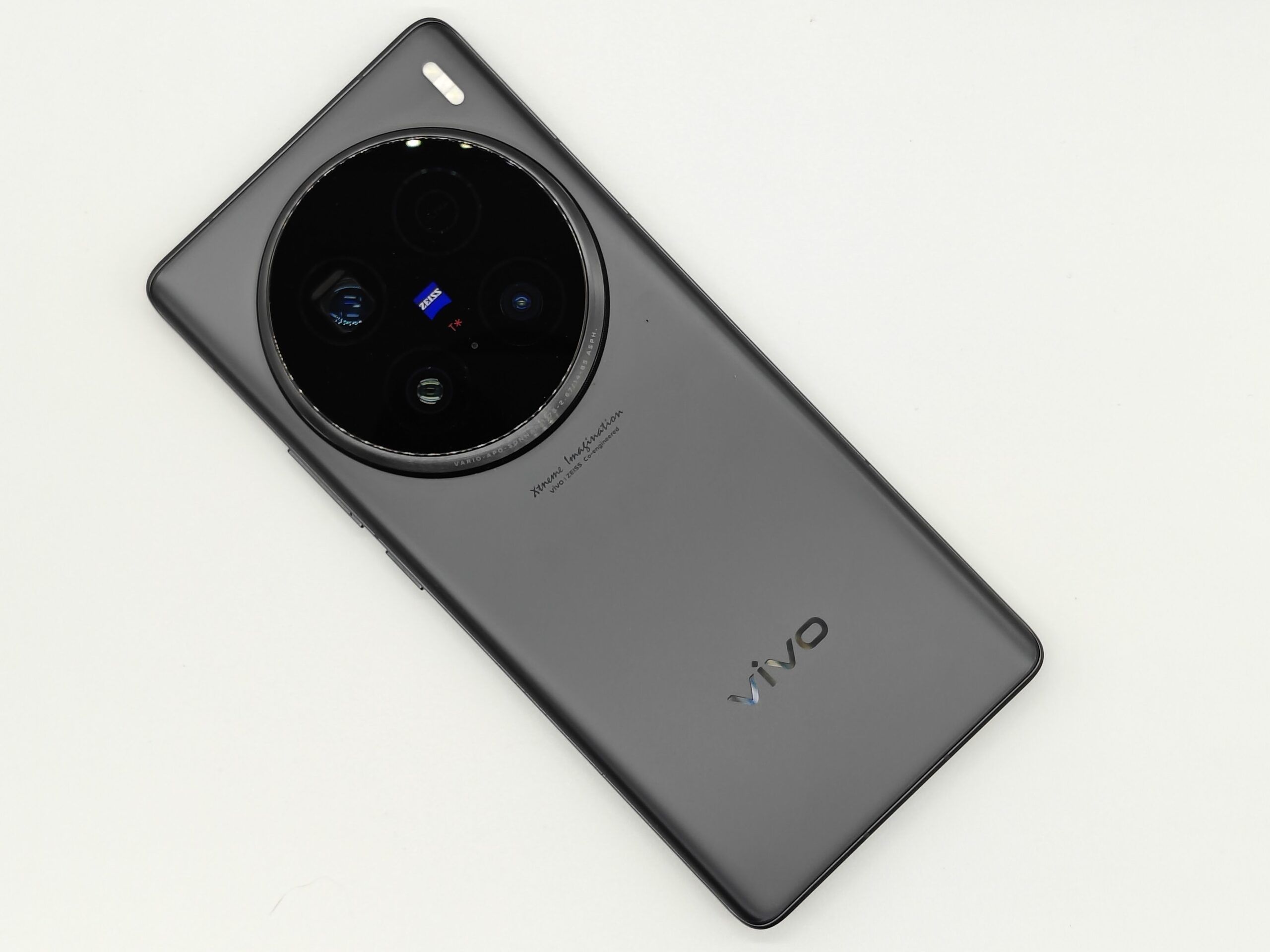 vivo X100 Ultraレビュー : 望遠に”2億”画素HP9を搭載した