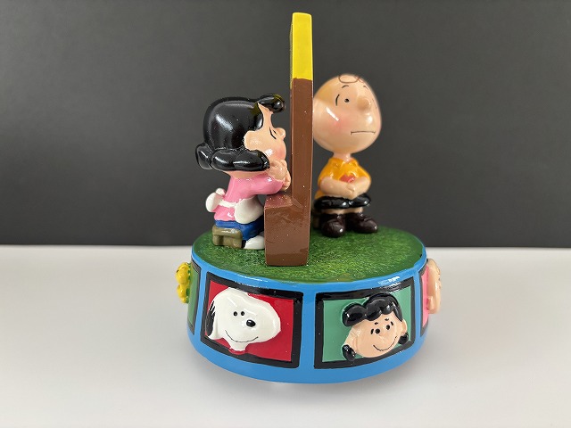 1998年 Flambro ヴィンテージ チャーリーブラウン ルーシー オルゴール