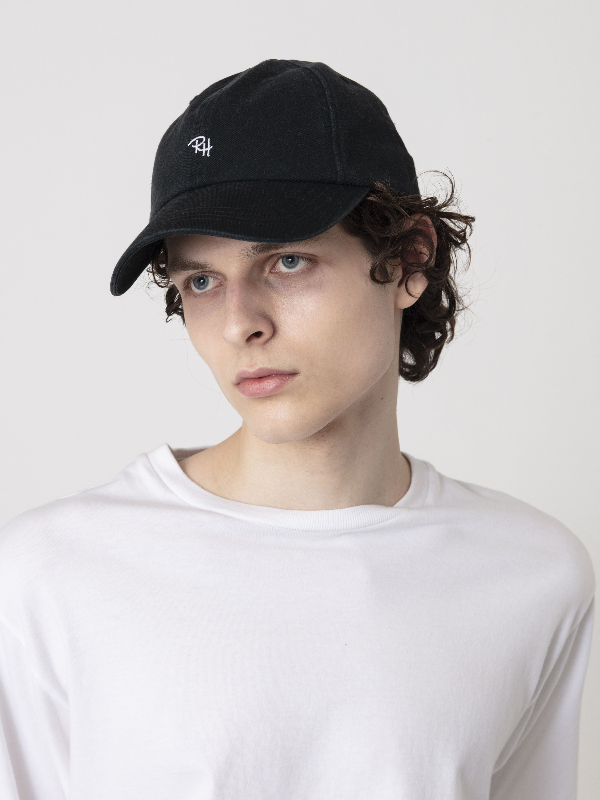 ウォッシュツイル ロゴ キャップ（ベージュ/ブラック）｜Ron Herman