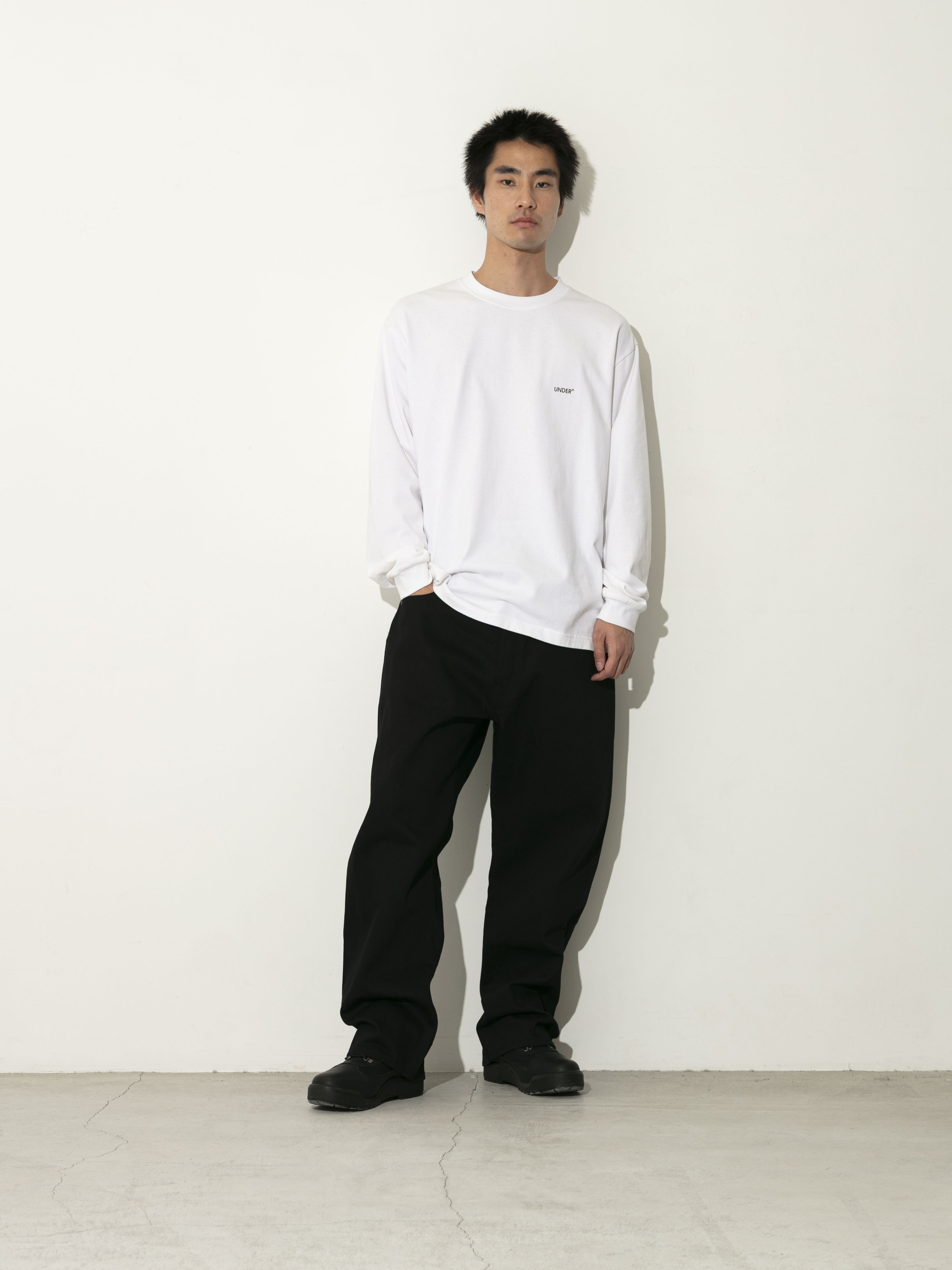 ブラック デニムパンツ｜UNDER R(アンダーアール)｜Ron Herman