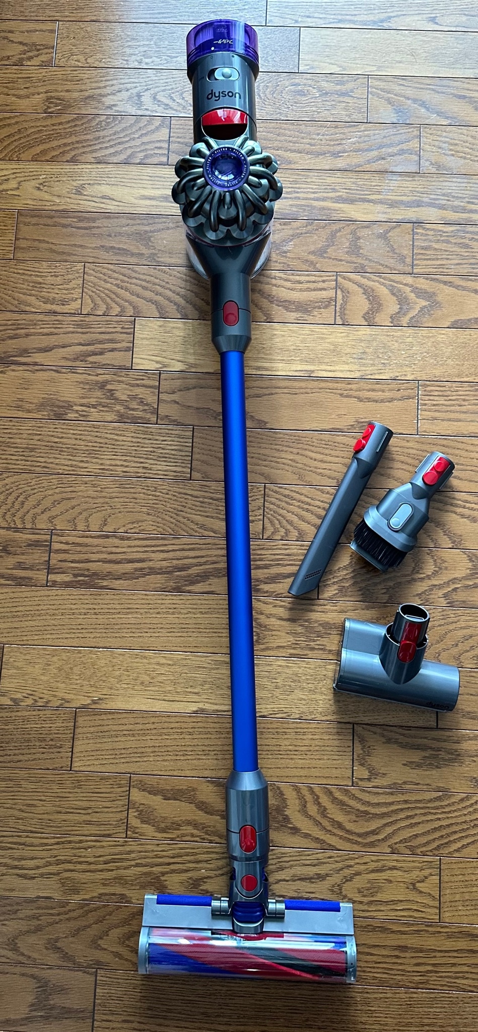 特別価格】 ダイソン Dyson V8 Slim Fluffy Extra 掃除機 コードレス