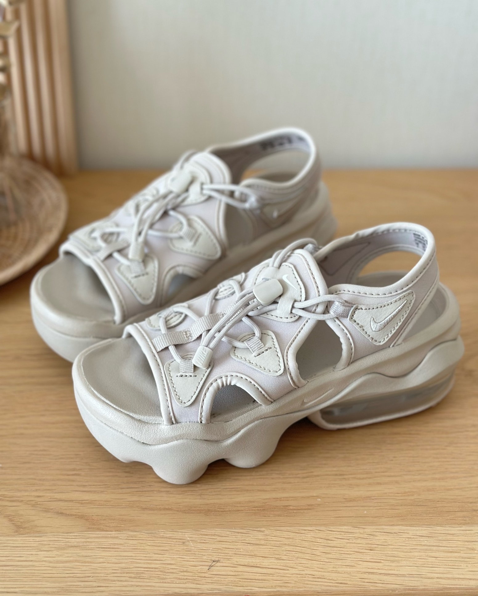 ナイキ エア マックス ココ NIKE W AIR MAX KOKO クリーム2/クリーム2