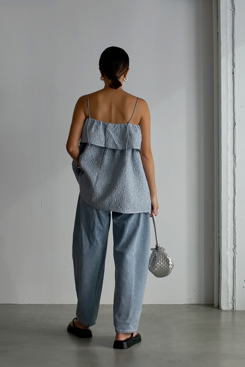 room306 CONTEMPORARY / Volume Embossing Camisole Tops