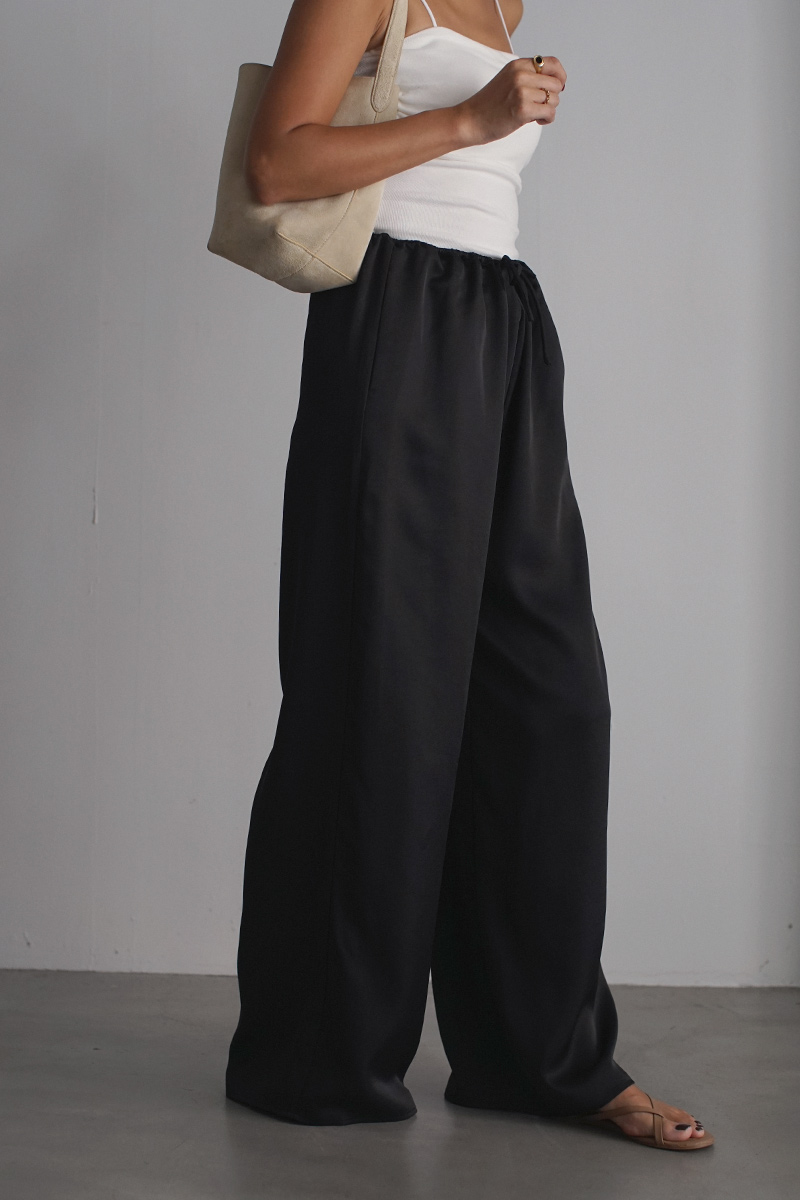 room306 CONTEMPORARY / Satin Wide Pants