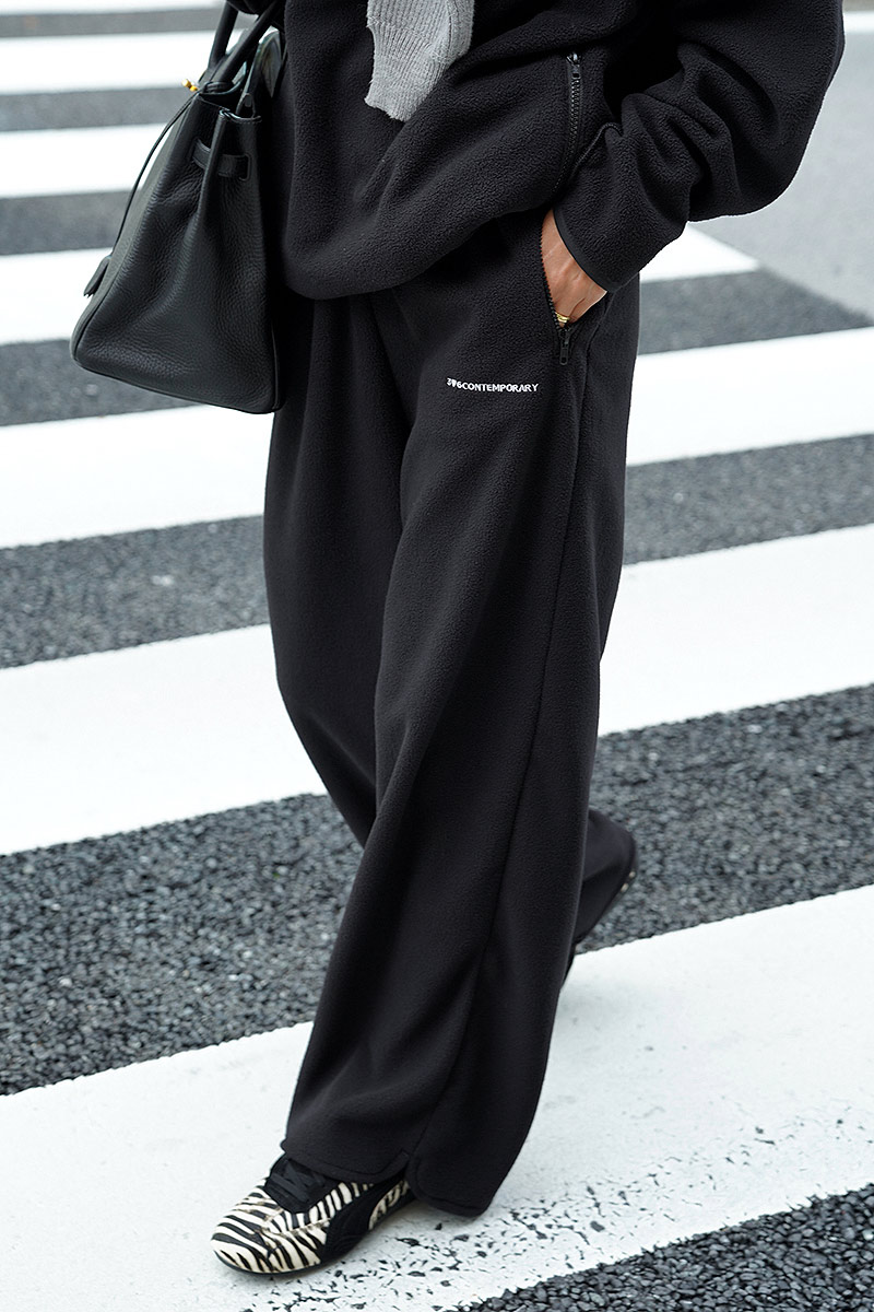 room306 CONTEMPORARY / Fleece Bottom