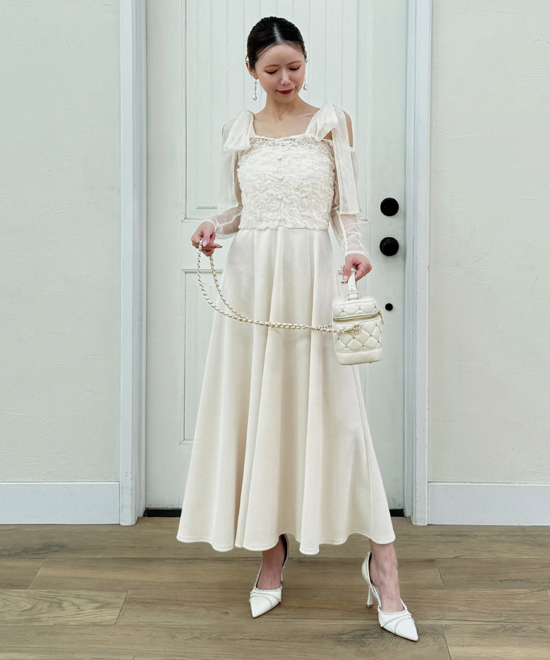 オフショルリボンチュールドッキングフレアワンピース｜ROYAL PARTY