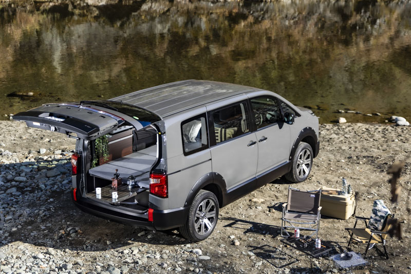 デリカMV（DELICA MV） Made byマウンテンビレッジ | キャンピングカー