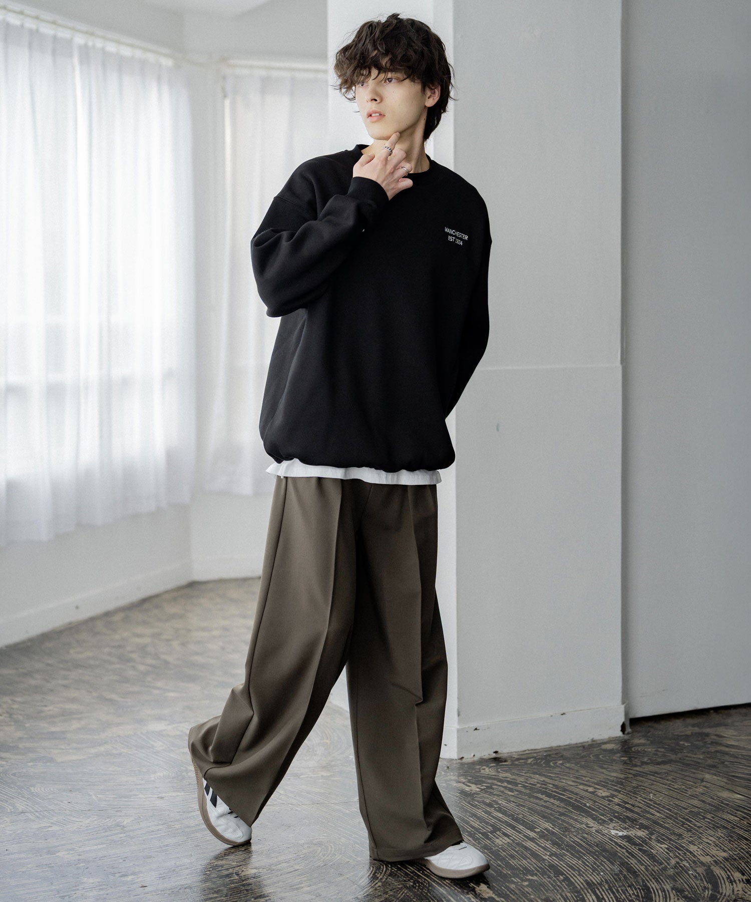 新色追加 セミワイド2タックイージーストレートスラックス 15248