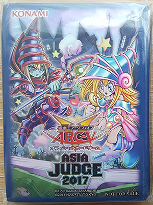 Yu-Gi-Oh! OCG Asia Card Sleeves 2017 | Road of the King