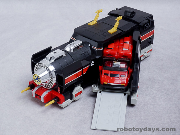 連結合体 DXグランドライナー (GrandLiner) レビュー | RoboToyDays