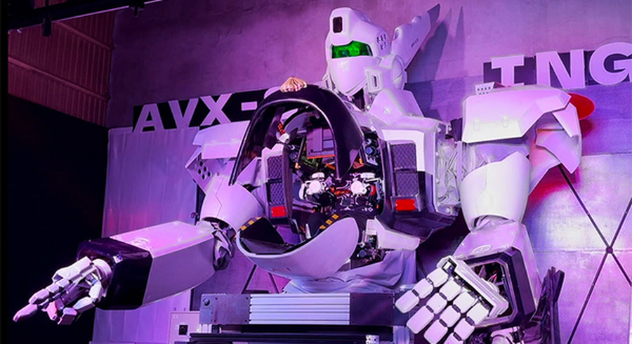 約5mの「機動警察パトレイバー」が東京ビッグサイトで開催の「SusHi