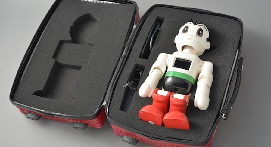 本日より「ATOMキャリーケース」が購入受付開始！【週刊鉄腕アトムを作