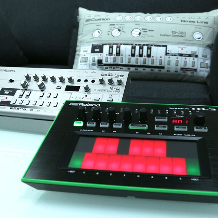 TB-03 VS. TB-3 - Roland Australia