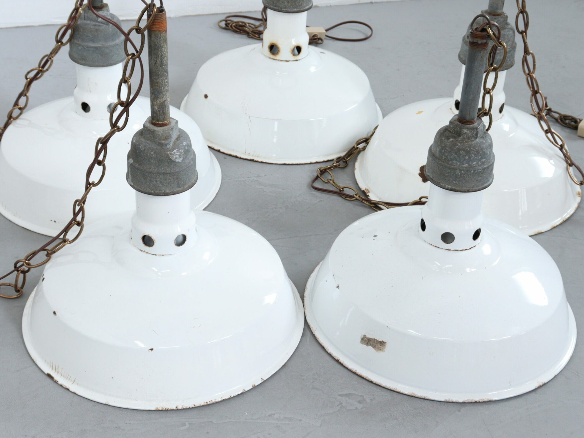 インダストリアルな照明ホーローランプ | BLOG